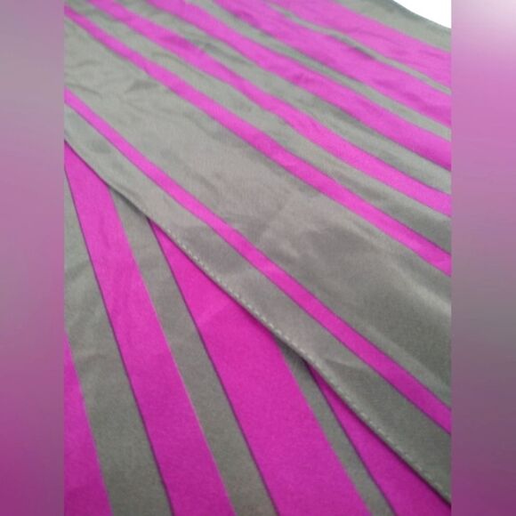 Vera Vintage Long Silk Scarf - Picture 8 of 11